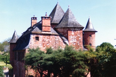 COLLONGES LA ROUGE
Corrèze
(1982)